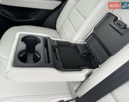 Белый Мазда СХ-5, объемом двигателя 2.49 л и пробегом 13 тыс. км за 26700 $, фото 19 на Automoto.ua