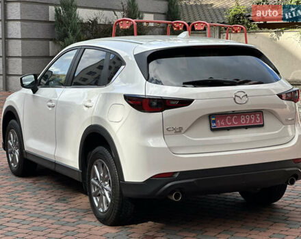 Білий Мазда СХ-5, об'ємом двигуна 2 л та пробігом 33 тис. км за 25650 $, фото 10 на Automoto.ua