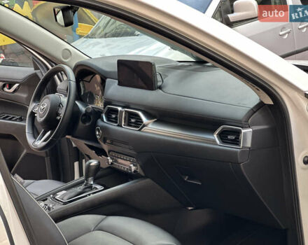 Білий Мазда СХ-5, об'ємом двигуна 2 л та пробігом 33 тис. км за 25650 $, фото 154 на Automoto.ua