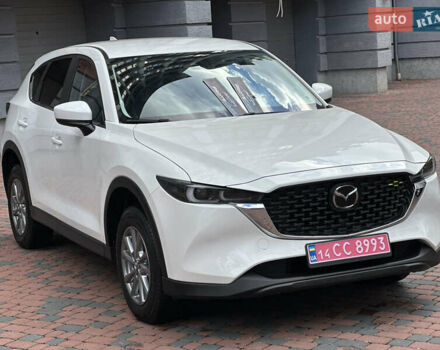 Білий Мазда СХ-5, об'ємом двигуна 2 л та пробігом 33 тис. км за 25650 $, фото 6 на Automoto.ua