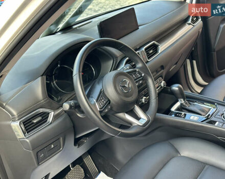 Білий Мазда СХ-5, об'ємом двигуна 2 л та пробігом 33 тис. км за 25650 $, фото 106 на Automoto.ua