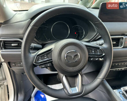 Білий Мазда СХ-5, об'ємом двигуна 2 л та пробігом 33 тис. км за 25650 $, фото 114 на Automoto.ua