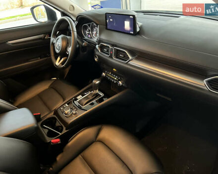 Белый Мазда СХ-5, объемом двигателя 2.49 л и пробегом 4 тыс. км за 26699 $, фото 9 на Automoto.ua