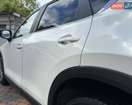 Білий Мазда СХ-5, об'ємом двигуна 2 л та пробігом 33 тис. км за 25650 $, фото 46 на Automoto.ua