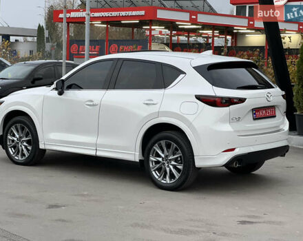 Білий Мазда СХ-5, об'ємом двигуна 2.49 л та пробігом 4 тис. км за 29500 $, фото 10 на Automoto.ua
