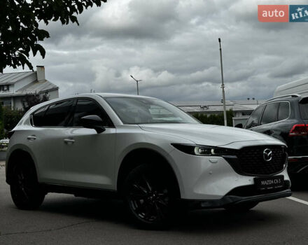 Белый Мазда СХ-5, объемом двигателя 2.5 л и пробегом 1 тыс. км за 36971 $, фото 10 на Automoto.ua