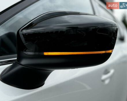 Белый Мазда СХ-5, объемом двигателя 2.5 л и пробегом 1 тыс. км за 36971 $, фото 18 на Automoto.ua