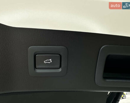 Белый Мазда СХ-5, объемом двигателя 2.5 л и пробегом 1 тыс. км за 36971 $, фото 88 на Automoto.ua