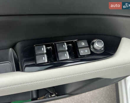 Білий Мазда СХ-5, об'ємом двигуна 2.49 л та пробігом 4 тис. км за 29500 $, фото 84 на Automoto.ua