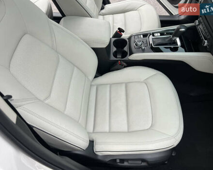 Білий Мазда СХ-5, об'ємом двигуна 2.49 л та пробігом 4 тис. км за 29500 $, фото 61 на Automoto.ua