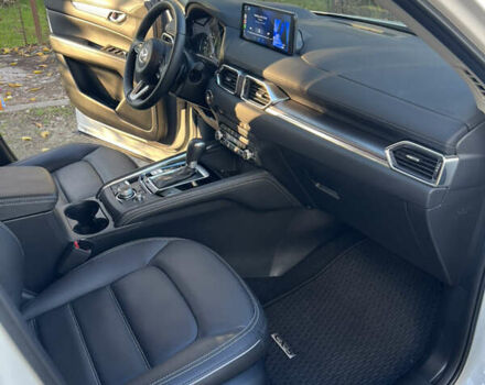 Білий Мазда СХ-5, об'ємом двигуна 2.49 л та пробігом 3 тис. км за 35500 $, фото 16 на Automoto.ua