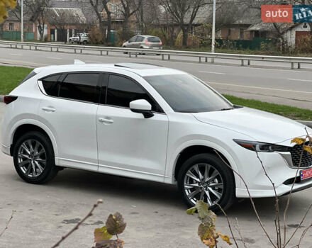 Білий Мазда СХ-5, об'ємом двигуна 2.49 л та пробігом 4 тис. км за 29500 $, фото 2 на Automoto.ua