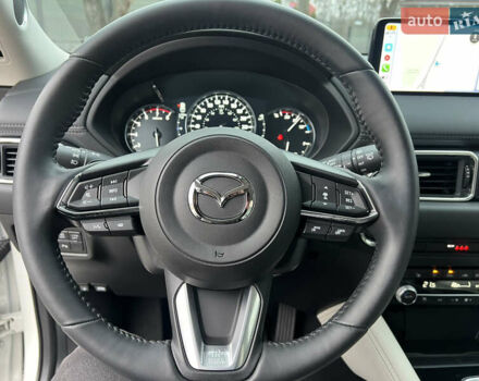 Білий Мазда СХ-5, об'ємом двигуна 2.49 л та пробігом 4 тис. км за 29500 $, фото 75 на Automoto.ua