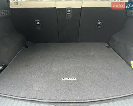 Білий Мазда СХ-5, об'ємом двигуна 2.49 л та пробігом 4 тис. км за 29500 $, фото 55 на Automoto.ua