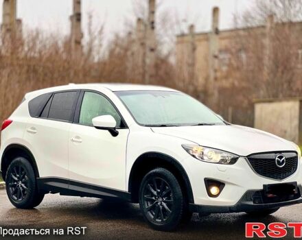 Белый Мазда СХ-5, объемом двигателя 2 л и пробегом 209 тыс. км за 11800 $, фото 1 на Automoto.ua
