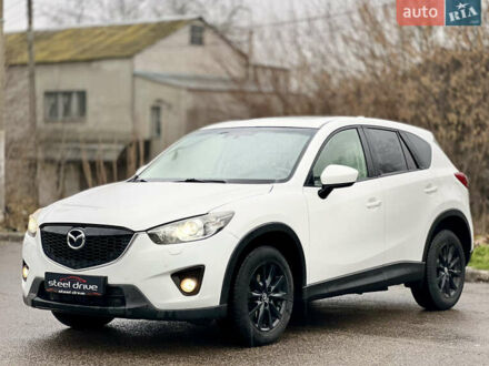 Белый Мазда СХ-5, объемом двигателя 2 л и пробегом 209 тыс. км за 12799 $, фото 1 на Automoto.ua
