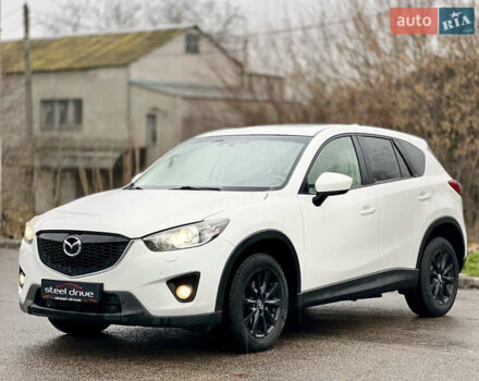 Білий Мазда СХ-5, об'ємом двигуна 2 л та пробігом 209 тис. км за 12799 $, фото 1 на Automoto.ua