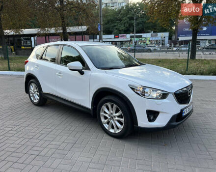 Белый Мазда СХ-5, объемом двигателя 2 л и пробегом 47 тыс. км за 17500 $, фото 1 на Automoto.ua