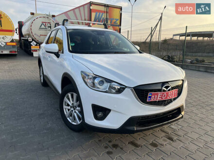 Белый Мазда СХ-5, объемом двигателя 2.2 л и пробегом 225 тыс. км за 13000 $, фото 1 на Automoto.ua