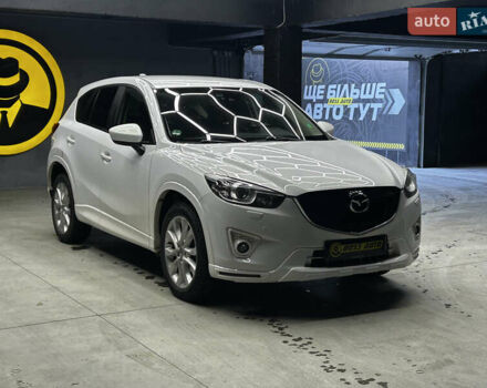 Белый Мазда СХ-5, объемом двигателя 2.19 л и пробегом 245 тыс. км за 13000 $, фото 1 на Automoto.ua