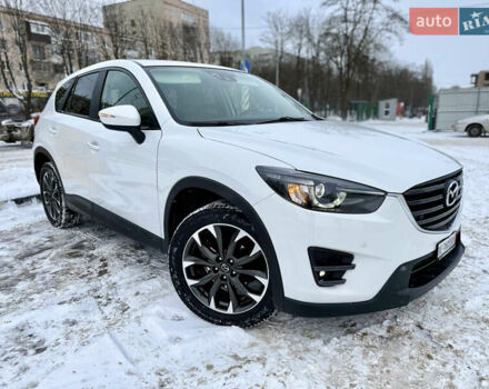 Белый Мазда СХ-5, объемом двигателя 2.2 л и пробегом 177 тыс. км за 17750 $, фото 1 на Automoto.ua