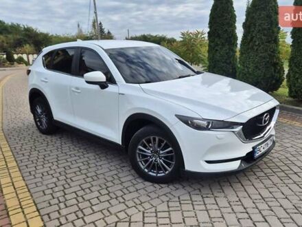 Белый Мазда СХ-5, объемом двигателя 2.19 л и пробегом 261 тыс. км за 18700 $, фото 1 на Automoto.ua