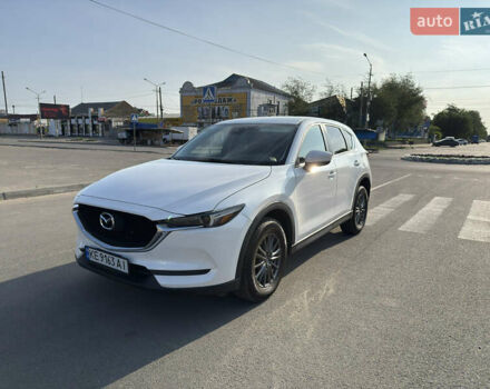 Белый Мазда СХ-5, объемом двигателя 2.49 л и пробегом 150 тыс. км за 17700 $, фото 1 на Automoto.ua