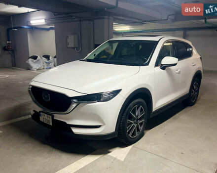 Белый Мазда СХ-5, объемом двигателя 2.49 л и пробегом 126 тыс. км за 18500 $, фото 1 на Automoto.ua