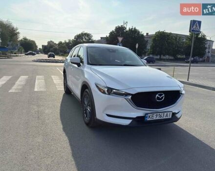 Белый Мазда СХ-5, объемом двигателя 2.49 л и пробегом 150 тыс. км за 15900 $, фото 1 на Automoto.ua