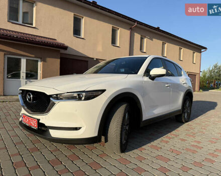 Белый Мазда СХ-5, объемом двигателя 2.2 л и пробегом 185 тыс. км за 18900 $, фото 1 на Automoto.ua