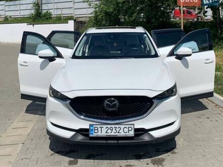 Мазда СХ-5 2018 в Херсоне на Automoto.ua Белый Мазда СХ-5, объемом двигателя 2.49 л и пробегом 88 тыс. км за 23000 $, фото 1 на Automoto.ua