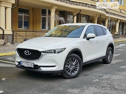 Мазда СХ-5 2018 у Києві на Automoto.ua Білий Мазда СХ-5, об'ємом двигуна 2 л та пробігом 46 тис. км за 26500 $, фото 1 на Automoto.ua
