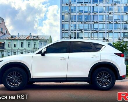 Белый Мазда СХ-5, объемом двигателя 2.5 л и пробегом 100 тыс. км за 19500 $, фото 1 на Automoto.ua