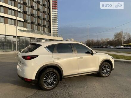 Мазда СХ-5 2019 в Киеве на Automoto.ua Белый Мазда СХ-5, объемом двигателя 2 л и пробегом 74 тыс. км за 25000 $, фото 1 на Automoto.ua