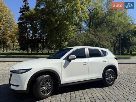 Білий Мазда СХ-5, об'ємом двигуна 2 л та пробігом 59 тис. км за 25300 $, фото 1 на Automoto.ua