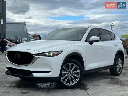 Белый Мазда СХ-5, объемом двигателя 2.5 л и пробегом 35 тыс. км за 25990 $, фото 1 на Automoto.ua