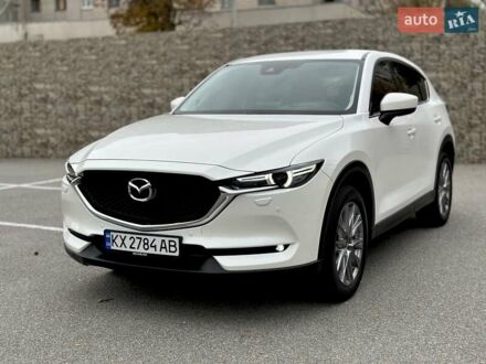 Мазда СХ-5 2021 у Харкові на Automoto.ua Білий Мазда СХ-5, об'ємом двигуна 2.49 л та пробігом 77 тис. км за 29300 $, фото 1 на Automoto.ua