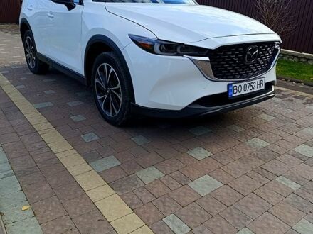 Белый Мазда СХ-5, объемом двигателя 2.5 л и пробегом 28 тыс. км за 25000 $, фото 1 на Automoto.ua