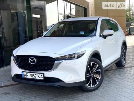 Мазда СХ-5 2022 у Києві на Automoto.ua Білий Мазда СХ-5, об'ємом двигуна 2.49 л та пробігом 6 тис. км за 36900 $, фото 1 на Automoto.ua