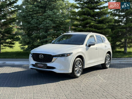 Мазда СХ-5 2023 в Одессе на Automoto.ua Белый Мазда СХ-5, объемом двигателя 2.49 л и пробегом 12 тыс. км за 24500 $, фото 1 на Automoto.ua