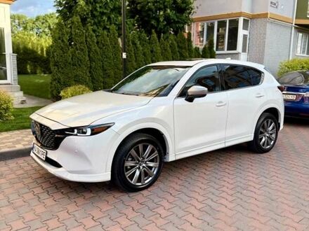 Мазда СХ-5 2023 у Києві на Automoto.ua Білий Мазда СХ-5, об'ємом двигуна 2.49 л та пробігом 25 тис. км за 26900 $, фото 1 на Automoto.ua