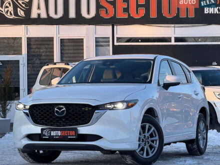 Белый Мазда СХ-5, объемом двигателя 2.49 л и пробегом 5 тыс. км за 28500 $, фото 1 на Automoto.ua