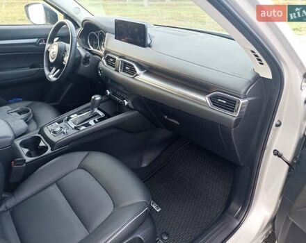 Бежевый Мазда СХ-5, объемом двигателя 2.49 л и пробегом 4 тыс. км за 28000 $, фото 38 на Automoto.ua