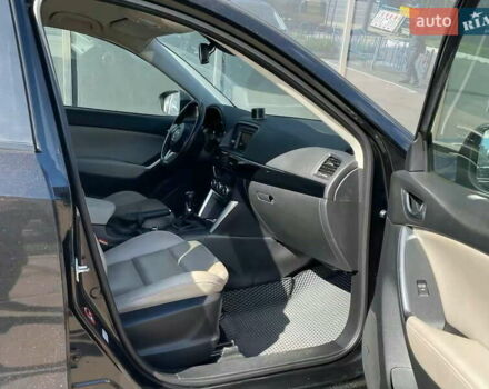 Черный Мазда СХ-5, объемом двигателя 2.2 л и пробегом 253 тыс. км за 10900 $, фото 6 на Automoto.ua