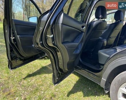 Чорний Мазда СХ-5, об'ємом двигуна 2.2 л та пробігом 105 тис. км за 12700 $, фото 16 на Automoto.ua