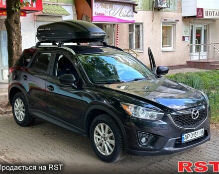 Черный Мазда СХ-5, объемом двигателя 2 л и пробегом 242 тыс. км за 15000 $, фото 2 на Automoto.ua