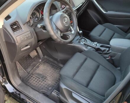 Чорний Мазда СХ-5, об'ємом двигуна 2.2 л та пробігом 214 тис. км за 16000 $, фото 5 на Automoto.ua