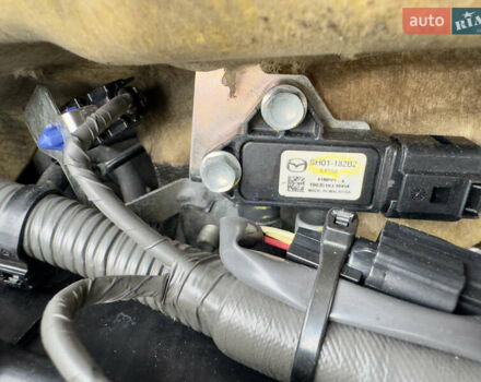 Чорний Мазда СХ-5, об'ємом двигуна 2.2 л та пробігом 158 тис. км за 14450 $, фото 85 на Automoto.ua