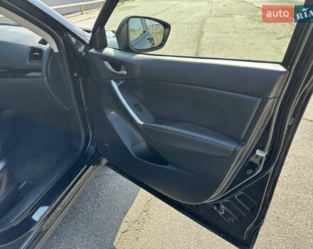 Черный Мазда СХ-5, объемом двигателя 2.19 л и пробегом 270 тыс. км за 13600 $, фото 18 на Automoto.ua