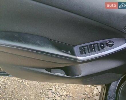 Черный Мазда СХ-5, объемом двигателя 2.19 л и пробегом 278 тыс. км за 12000 $, фото 12 на Automoto.ua